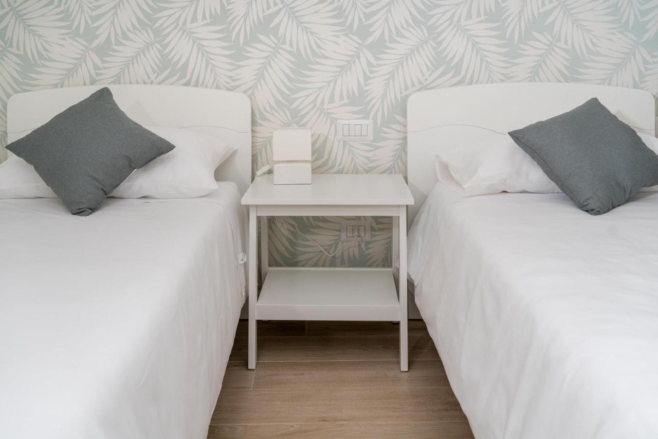 Otium Rooms / Camere E Appartamenti Morrovalle Exteriör bild
